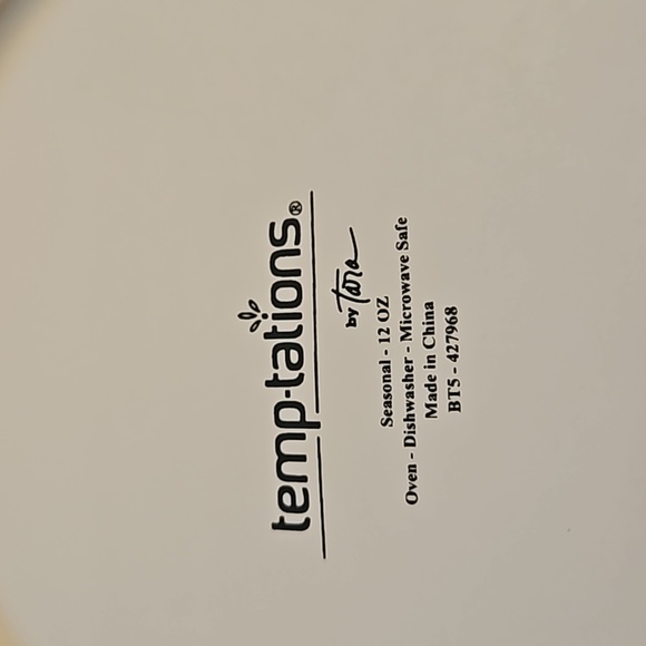 Temptations Bakeware pie plates set of 4 - Picture 6 of 8